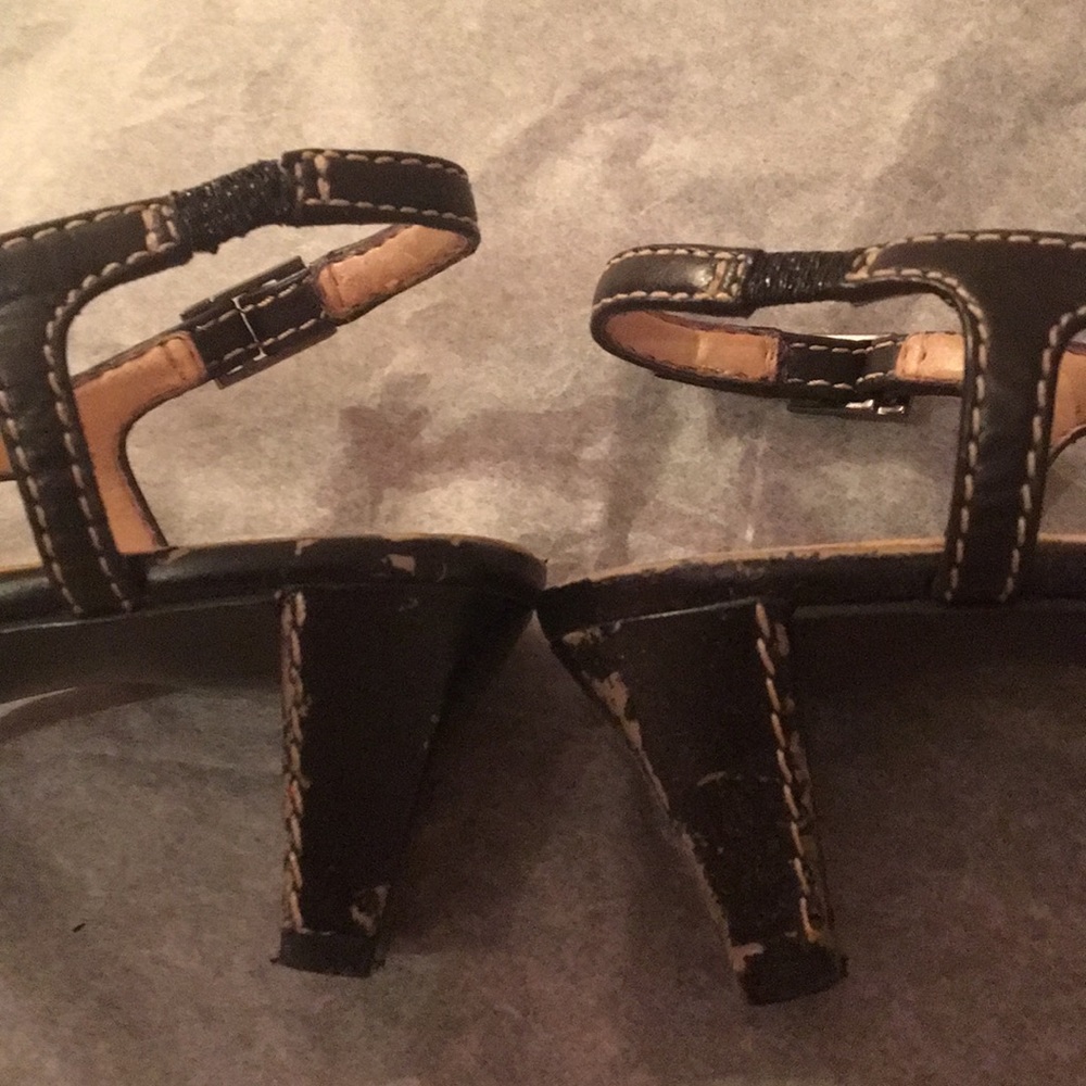 Shoes - Picture 5 of 5